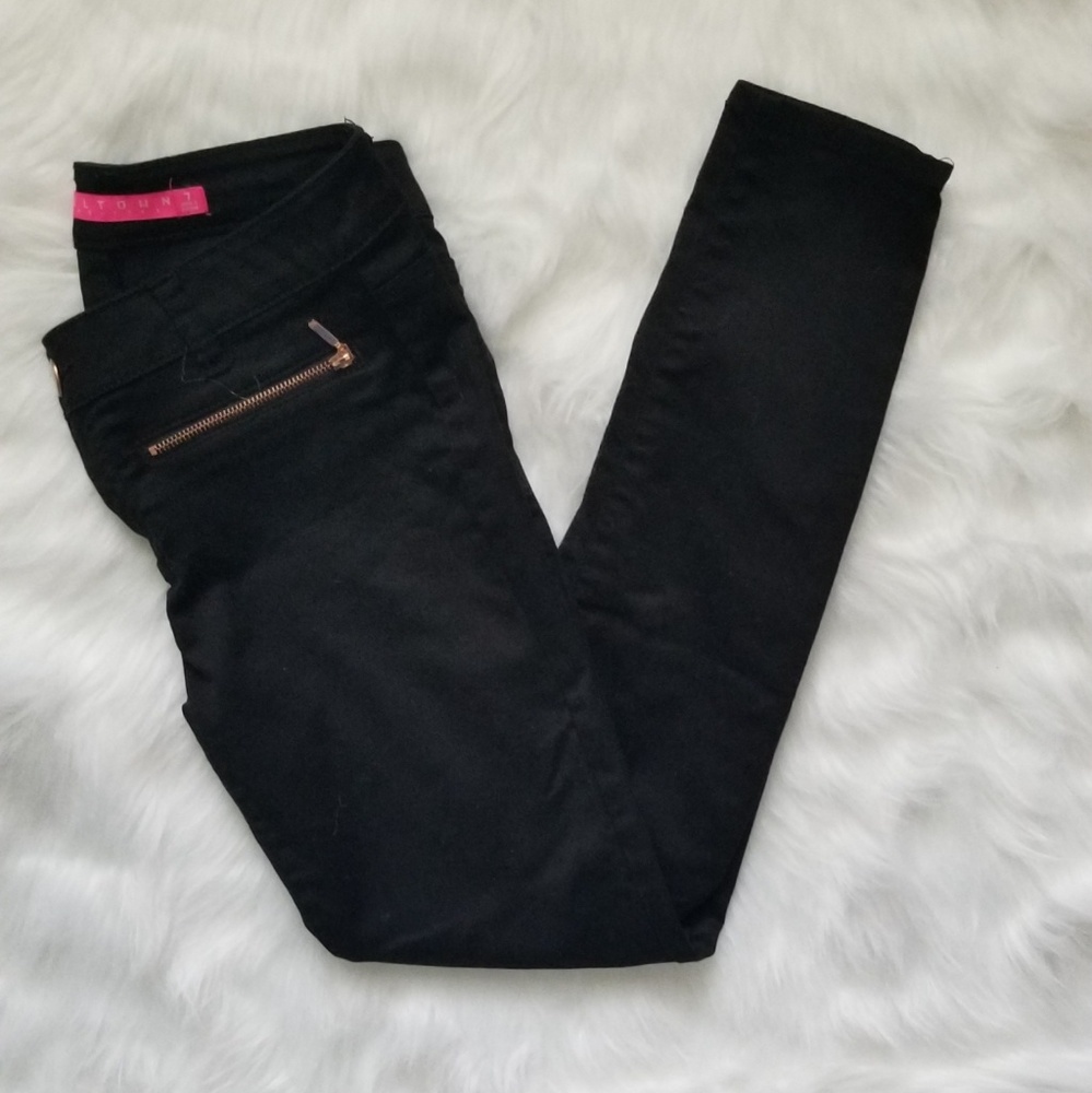Tinseltown Black- Skinny Pants